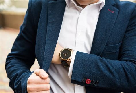 How To Match A Watch With Your Outfit | 5 Tips On Matching Watches With ...