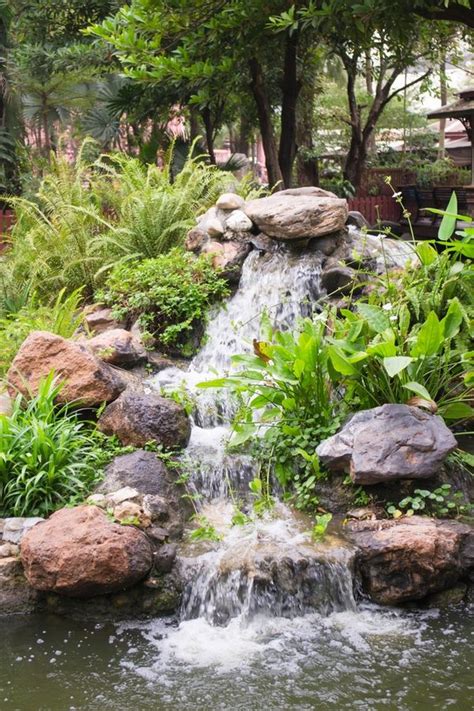 DIY Garden Waterfalls : Rock Fountain, Small - DIY Yard - blessmyweeds ...