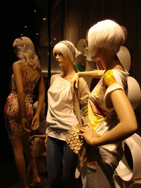 Mannequins | Clothing displays, Mannequins, Mannequin art