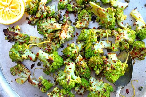 spicy romanesco with lemon and capers | Romanesco recipes, Spicy ...