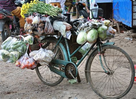 Thadingyut - Meanderings in Myanmar