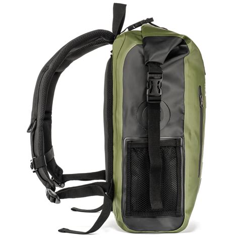 25L Waterproof Dry Backpack – COR Surf