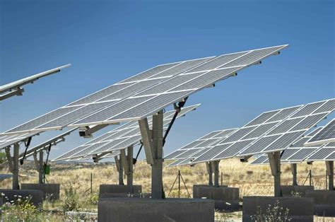 3 Benefits of Single Axis Solar Trackers | EnergyLink