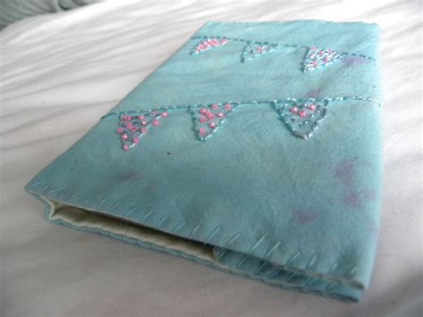 floral and feather: Handmade notebook cover - a how to