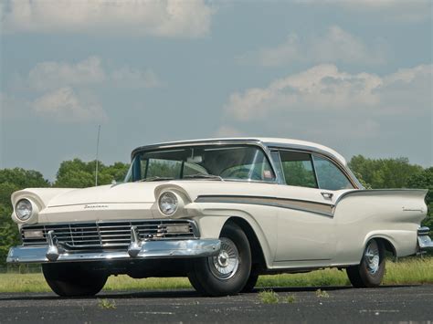 1957 Ford Fairlane 500 4dr Hardtop