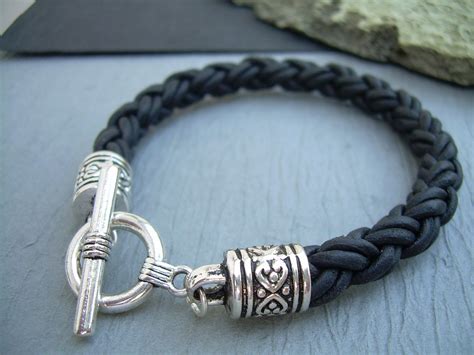 Womens Leather Bracelet, Thick Natural Black Braid, Toggle Clasp on Luulla