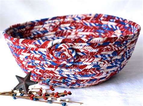 17 Patriotic DIY Veterans Day Decoration Ideas You Can Use As Gifts ...