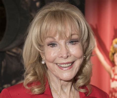 Barbara Eden Biography - Facts, Childhood, Family Life & Achievements