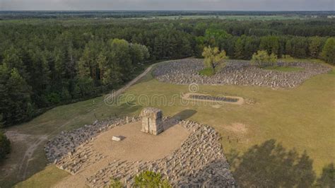 117 Treblinka Death Camp Stock Photos - Free & Royalty-Free Stock ...