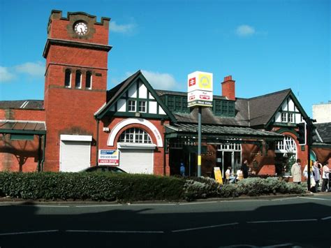 West Kirby railway station © Raymond Knapman :: Geograph Britain and ...