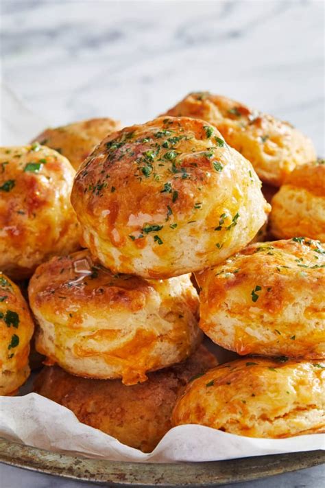 Red Lobster Cheddar Bay Biscuits - Damn Delicious