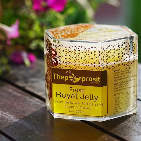 Fresh Royal jelly 500g | Thepprasit Honey Online Shopping - Honey, Bee ...