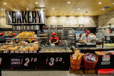 Coles Bakery shines in 2023 Canstar Blue Awards - Retail World Magazine