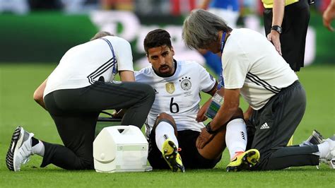 Juventus midfielder Khedira out of Germany v England | FourFourTwo