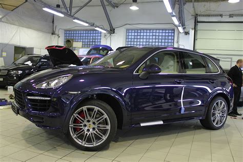 Porsche Cayenne Blue Chrome - autoevolution