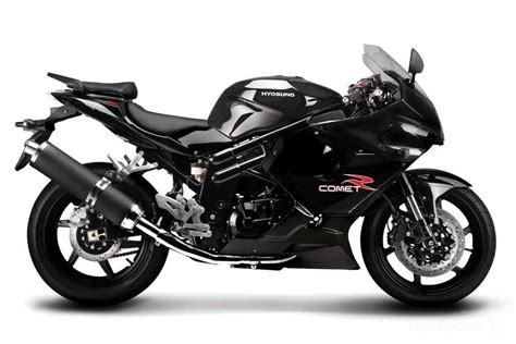 2013 Hyosung GT650R Review - Top Speed