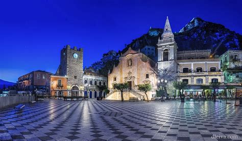 Piazza IX Aprile at night (Taormina Sicily) by Domingo Leiva on 500px ...