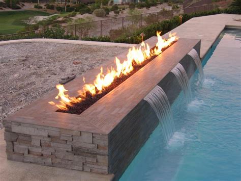 Small Outdoor Gas Fire Pit | FIREPLACE DESIGN IDEAS