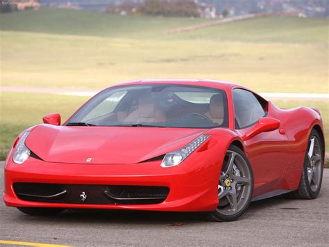 Ferrari 458 Italia: Review, Trims, Specs, Price, New Interior Features ...