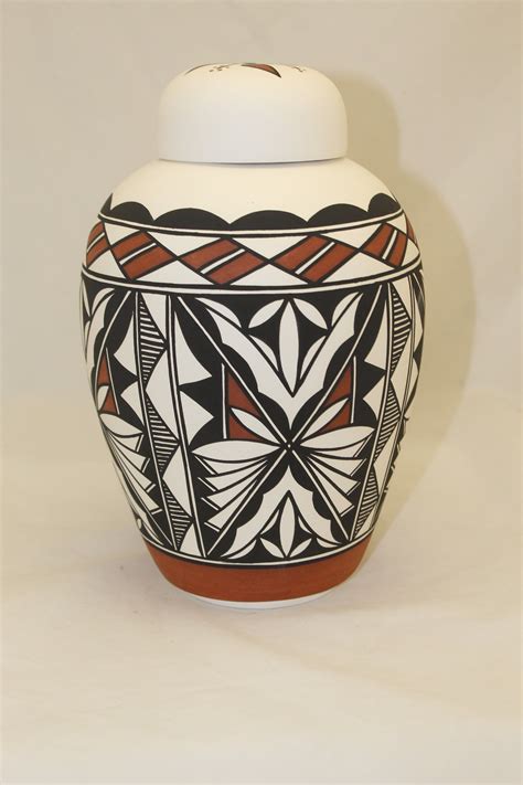 Native American Adult Cremation Urn, Large Urn for Ashes, Large Jar ...