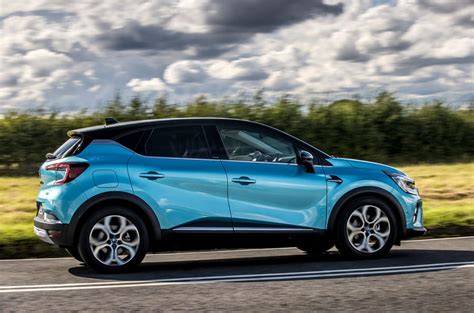 Renault Captur E-Tech plug-in hybrid 2020 UK first drive | Autocar