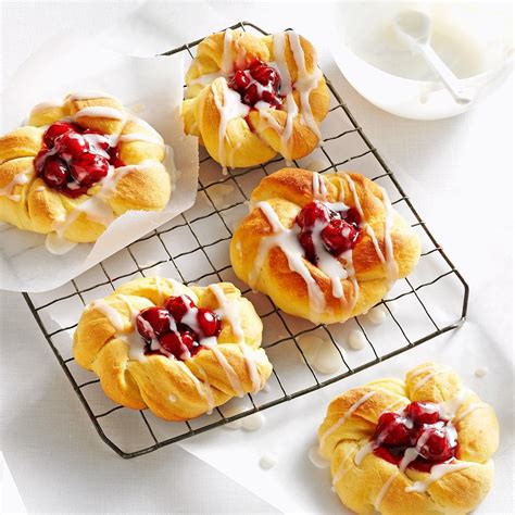 Overnight Cherry Danish Recipe: How to Make It