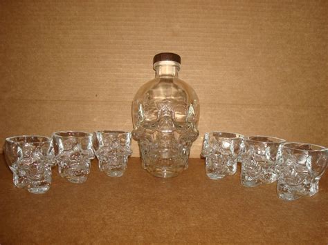 Crystal Head Skull Face Vodka Bottle -empty w/ 6 Skull Shot Glasses Dan ...