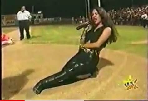 Selena Quintanilla's Beautiful Dance | Selena Wiki | Fandom