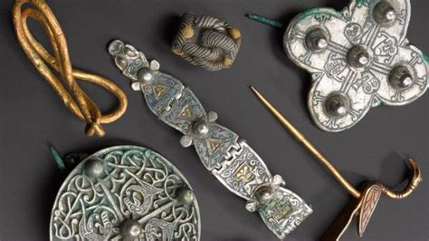 Viking-age treasure hoard goes on show in Aberdeen - BBC News