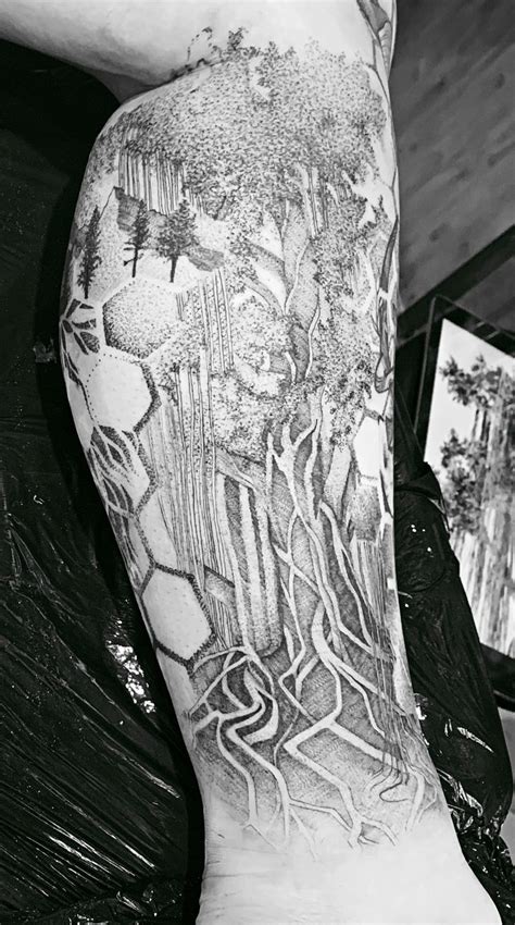 Latest addition to the sleeve: Banyan Tree | Tree tattoo, Tree tattoo ...