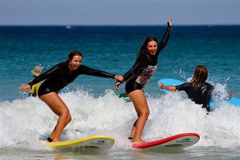 Weekend Learn To Surf Sessions Trigg - Surfing WA Surf School