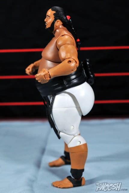 Mattel: WWE Hall of Fame Yokozuna – Fwoosh