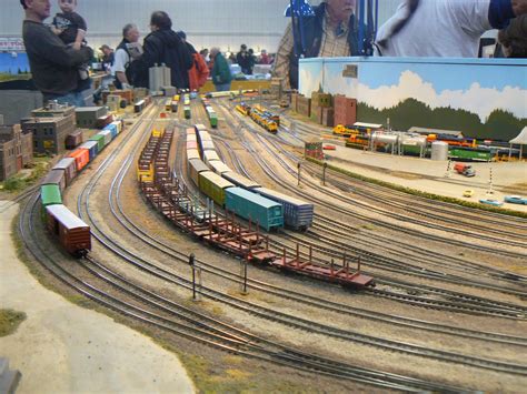 quinntopia - An N Scale blog: Train Show! UNW Model Railroad Club Show ...