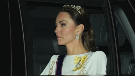 Kate Middleton looks spellbinding as she debuts Strathmore Rose tiara ...