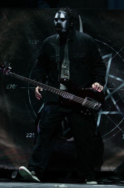 Slipknot Bassist Paul Gray Honored At Sonisphere! [VIDEO]