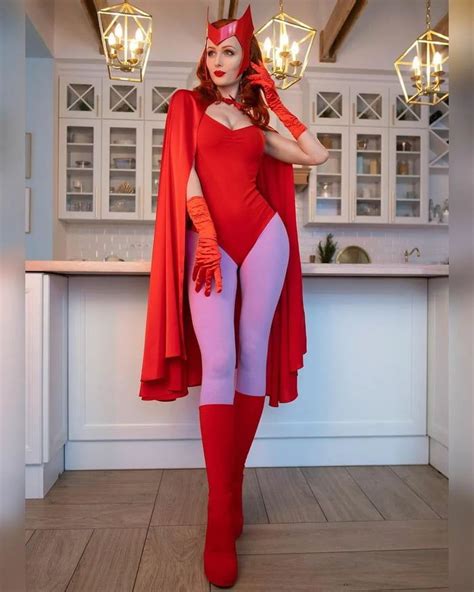 Scarlet Witch (Wanda Maximoff) by tniwe - Cosplay | Marvel halloween ...