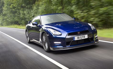 Auto Car Zone: 2011 Nissan GT-R Supercar