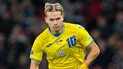 Arsenal transfer news: Mykhaylo Mudryk watched by Chelsea and Newcastle ...