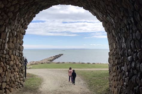 Rocky Neck State Park - Activities in New England for Young Kids