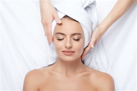 Anti-Aging Facials: What They Are and How They Work