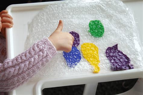 Baby Bubble Wrap Art - Sensory Baby & Toddler Activity - Arty Crafty Kids