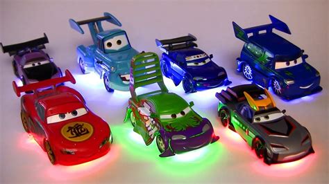 Light Up Deluxe Die-Cast Set Tuners DJ WIngo Lightning McQueen Mater ...