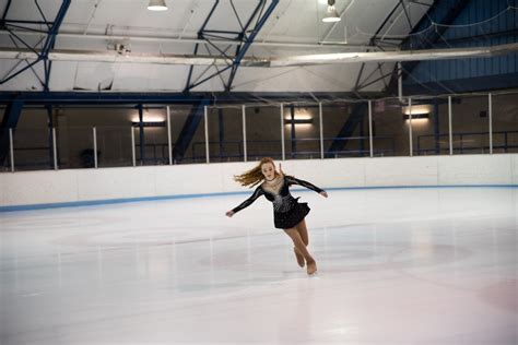 The Health Benefits of Ice Skating - Play Kettering