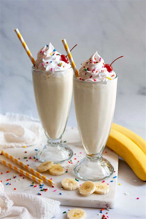 Best Ever Banana Milkshake Recipe | Foodtasia