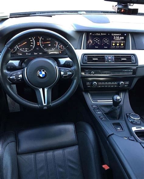 BMW M5 F10 Interior | Bmw 5 серии, Мерседес бэнс, Автомобили