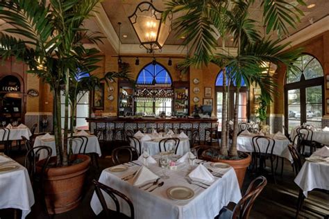 The 10 Best Restaurants in All of Tampa, FL