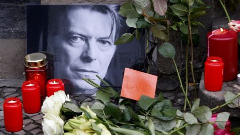 Germany credits Bowie with ‘helping to bring down’ Berlin Wall - TODAY