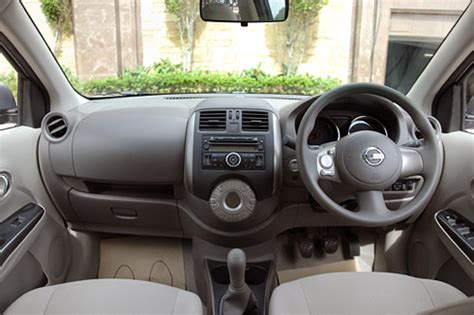 Nissan Sunny India Interior Pictures XL and XV Luxury Car | HP Answers