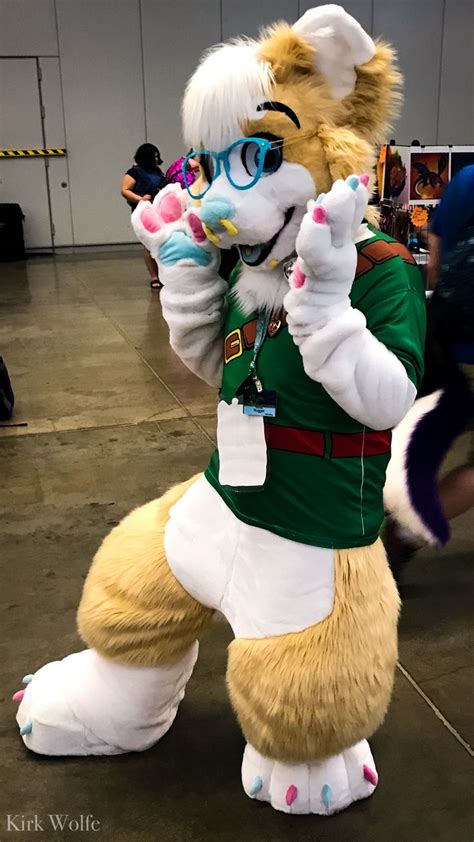 I love the glasses and claws on this suit! | Fursuit furry, Furry suit ...