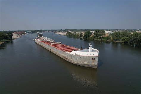 Saginaw River Images: Saginaw River Passage - August 5th